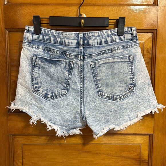Indigo Rein Light Blue Acid Washed Denim Cutoff Shorts Women’s 27 - Picture 3 of 6